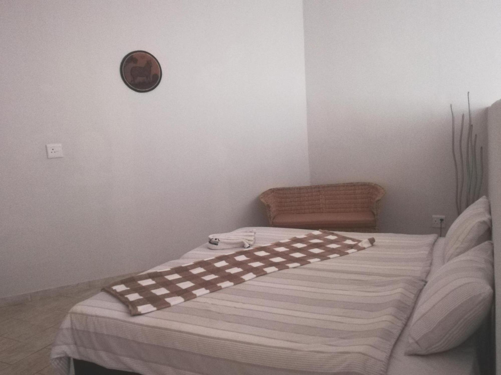 The Farmhouse Boutique Guesthouse And Beergarden Cc Outjo Camera foto