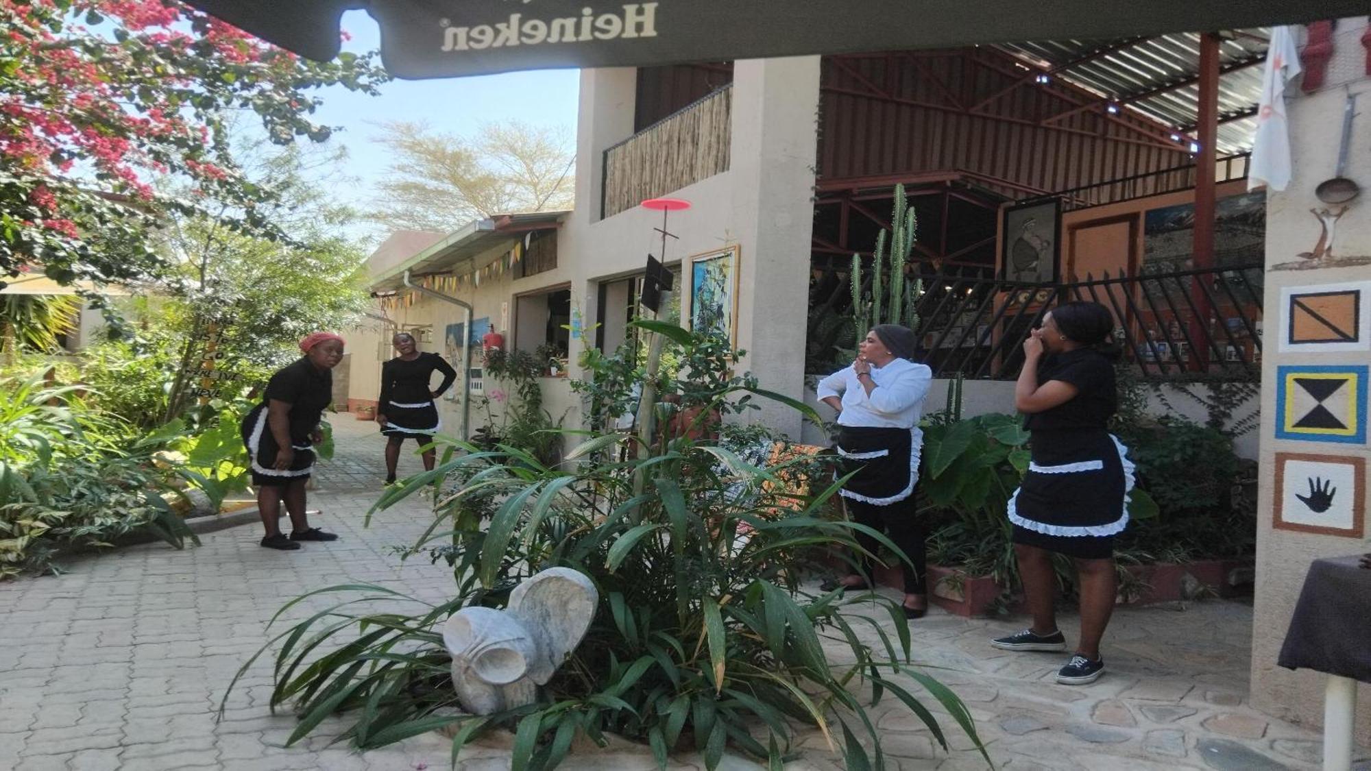 The Farmhouse Boutique Guesthouse And Beergarden Cc Outjo Esterno foto
